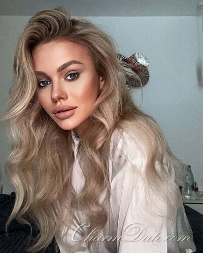 Irina Profile image 2