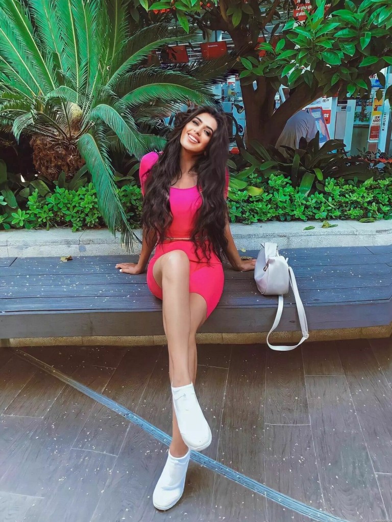 Iryna Profile image 4