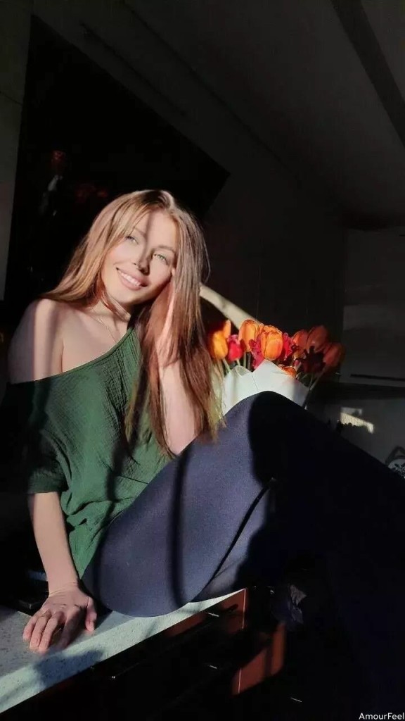 Anzhela Profile image 6