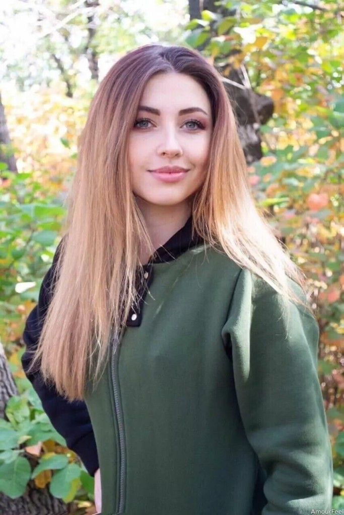 Anzhela Profile image 5