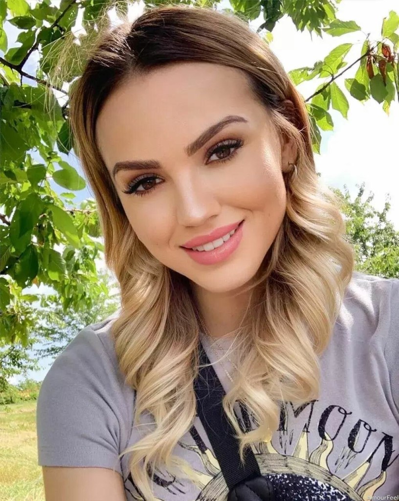 Zhanna Profile image 6