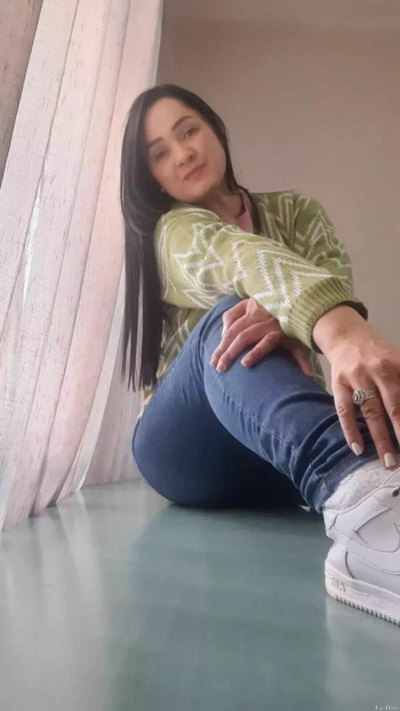 Franccesca Profile image 2