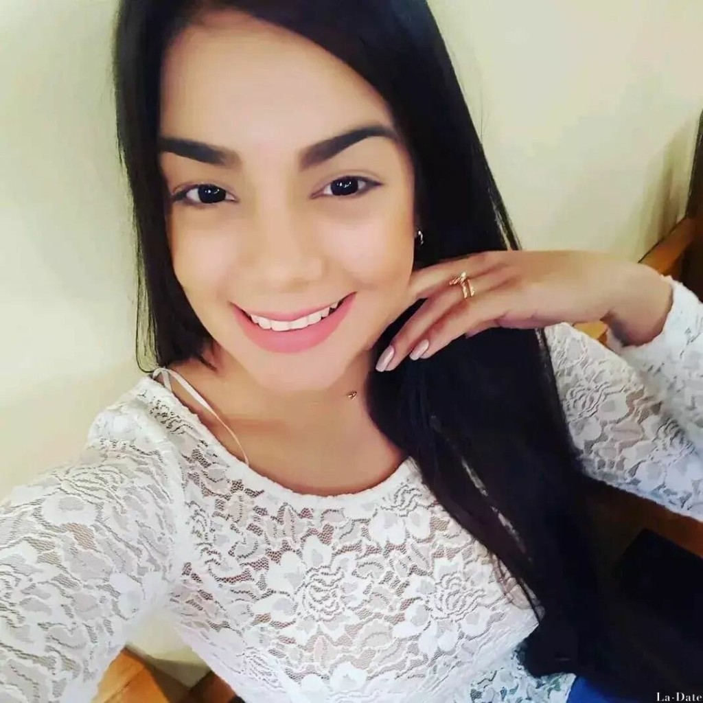 Mariangela Profile image 2