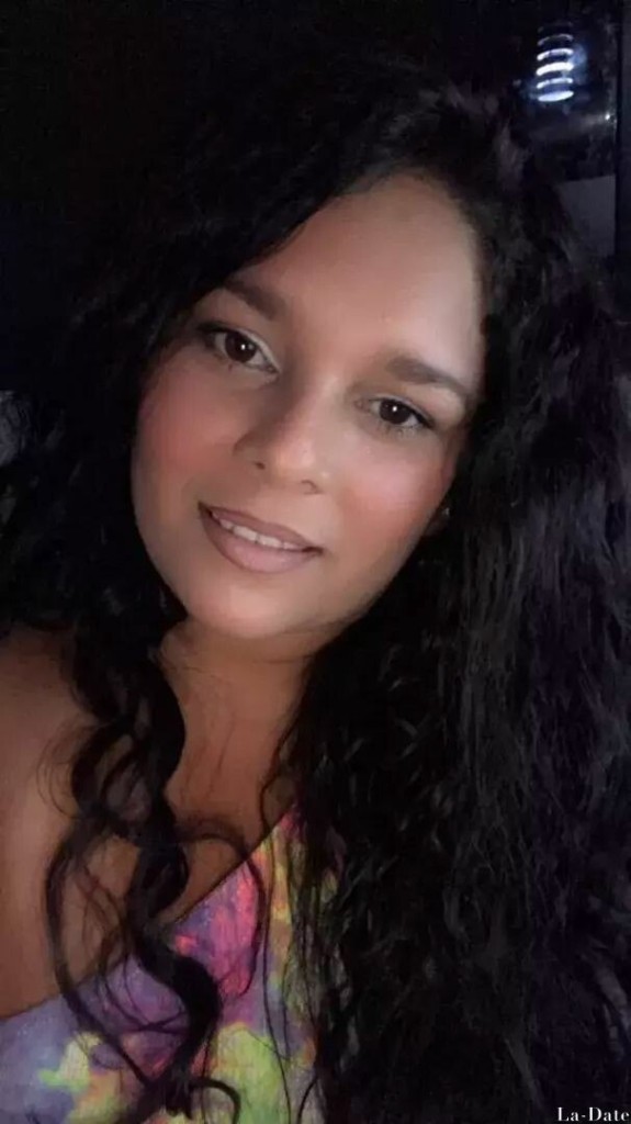 Laura Profile image 1