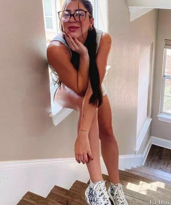 Ivonne Profile image 2