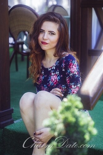 Julia Profile image 2