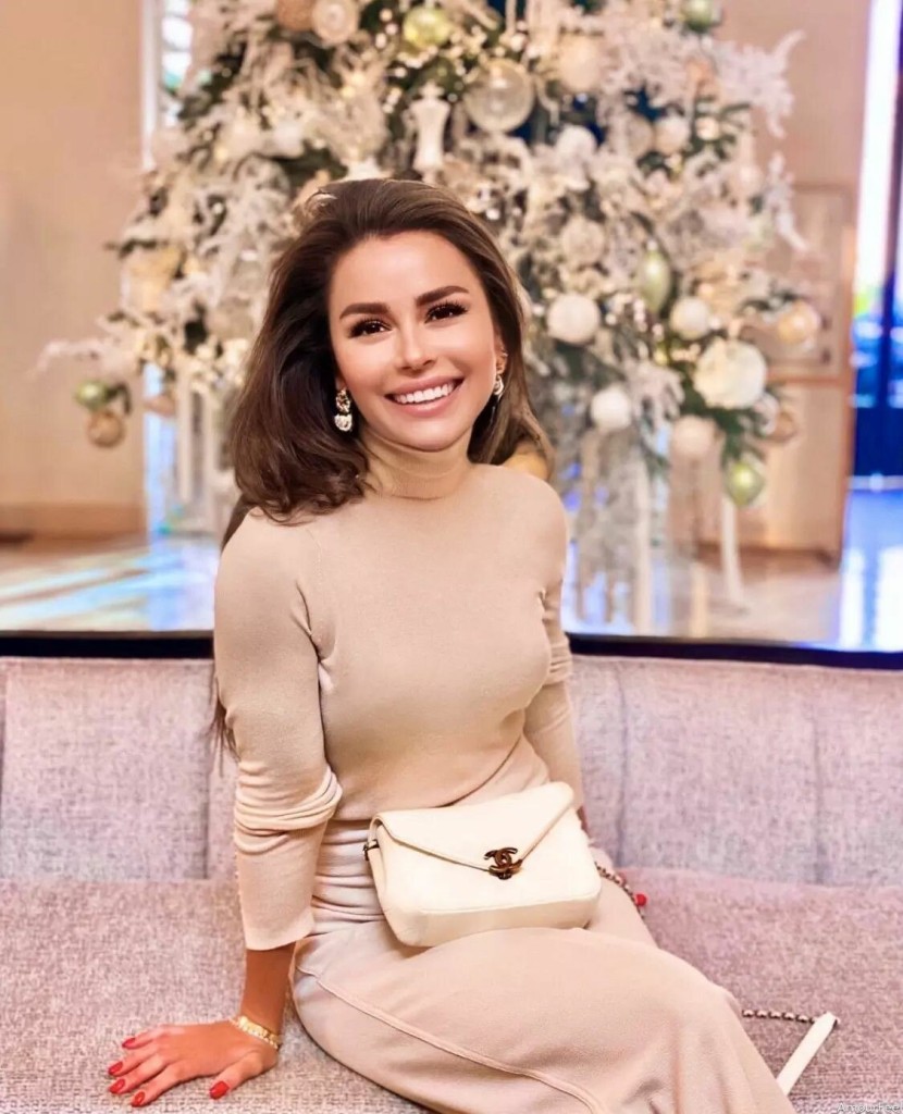 Valeriia Profile image 6