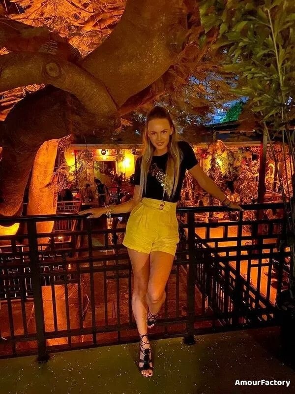 Diana Profile image 3