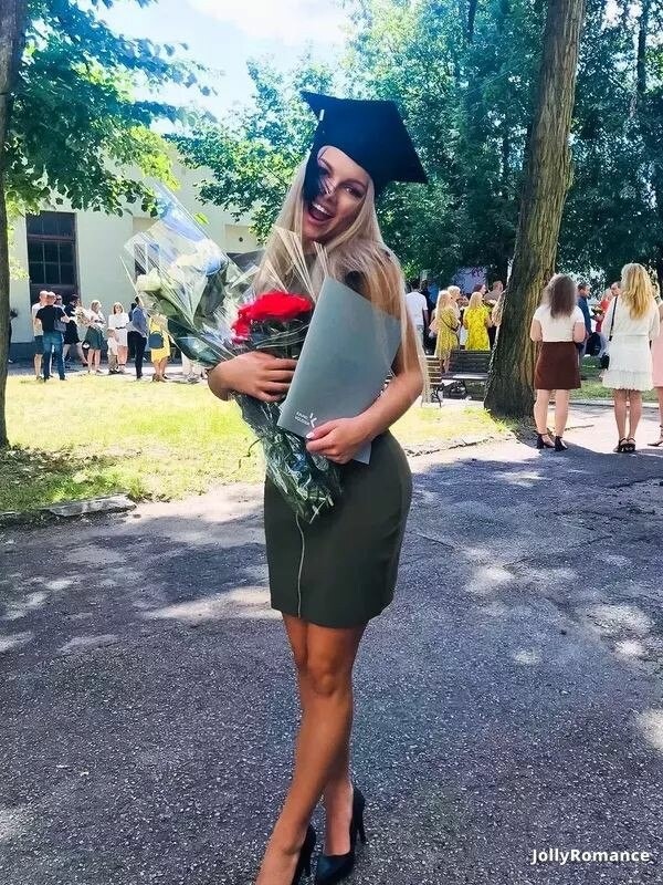 Polina Profile image 3