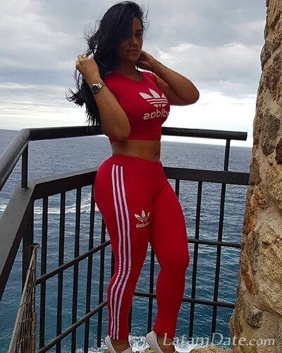 Daniela Profile image 1