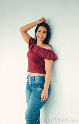 Julieta Profile image 2