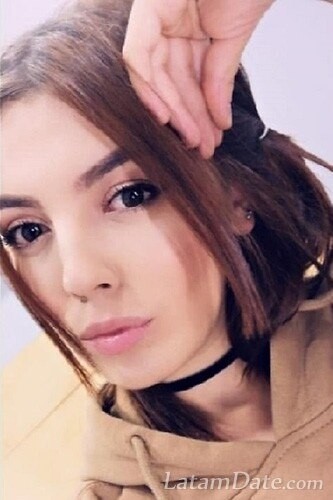 Vivian Profile image 1