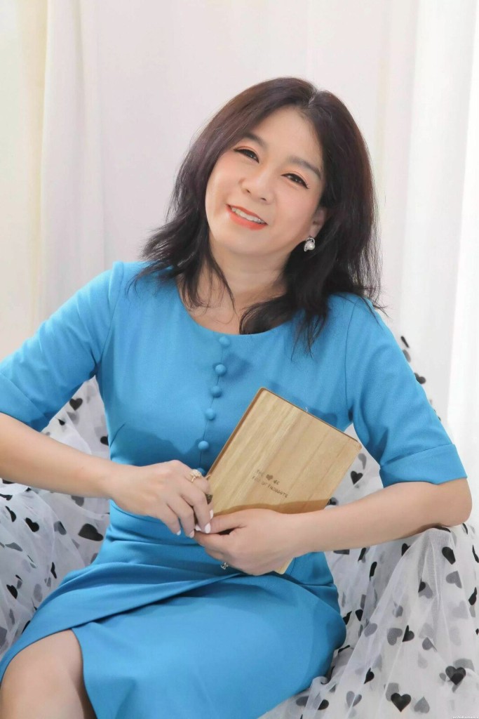 Hanah Profile image 4