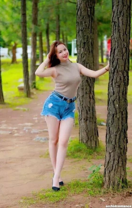 Diana Profile image 5