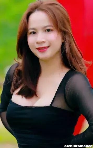 Diana Profile image 3