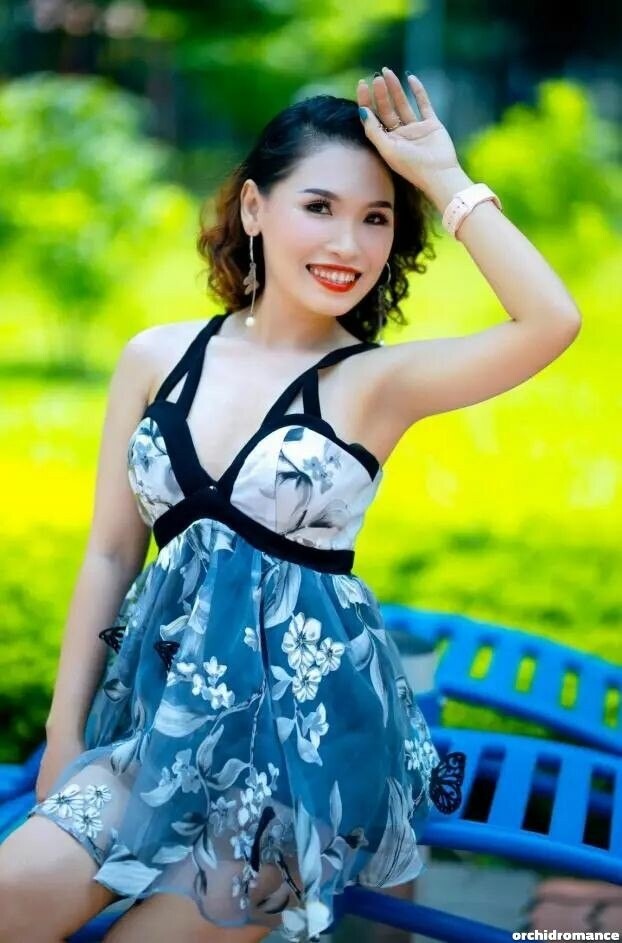 Le Thi Ngoc Profile image 6
