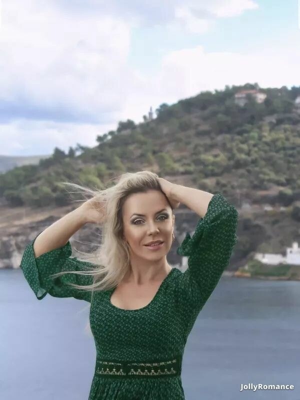 Ksenia Profile image 2