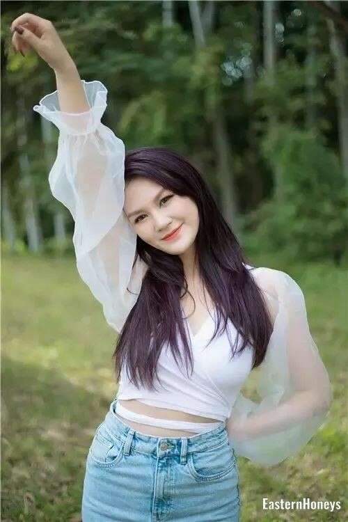 Zhiying Profile image 3