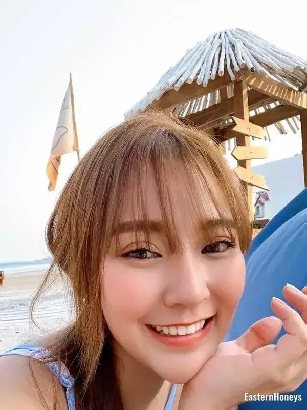 Raschadaphorn Profile image 4