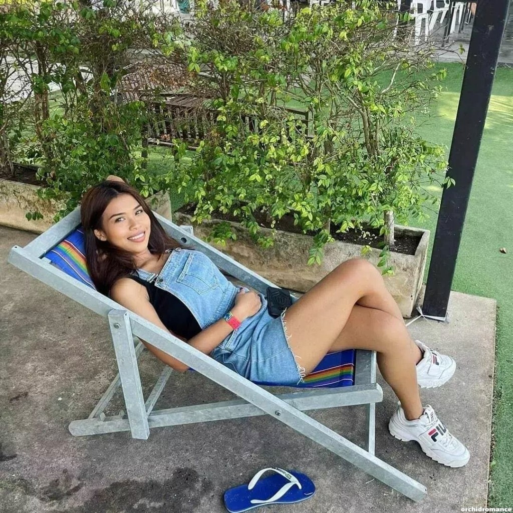 Chariya Profile image 1