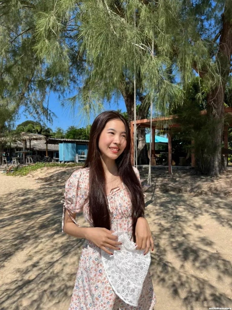 Natcha Profile image 5