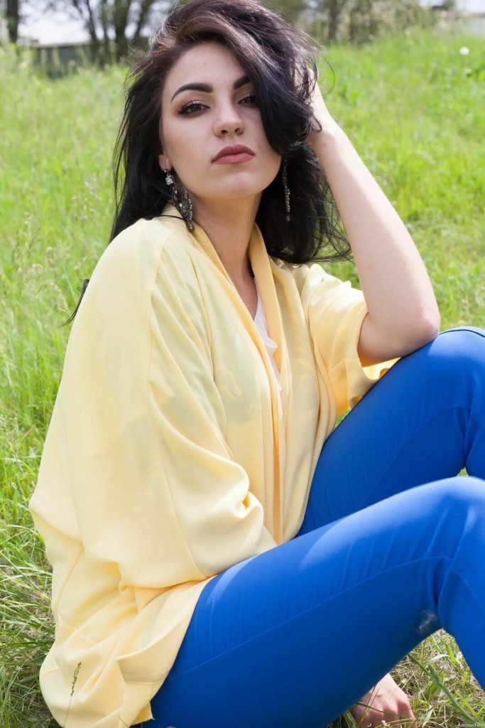 Victoria Profile image 3