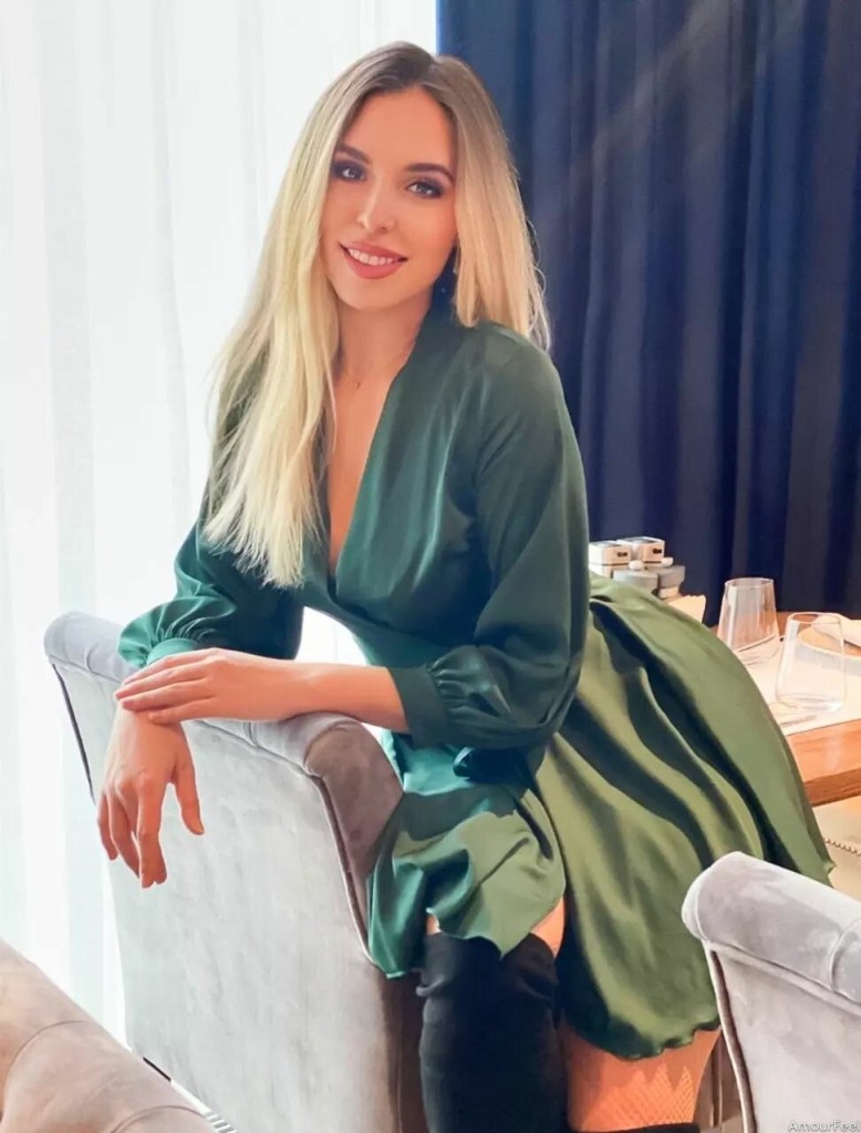 Rodica Profile image 5