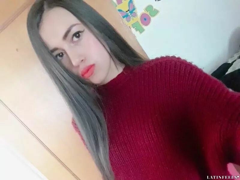 Estefania Profile image 2