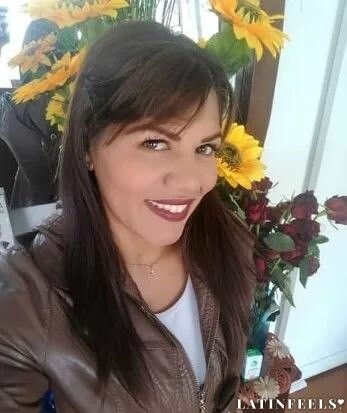 Estefania Profile image 4