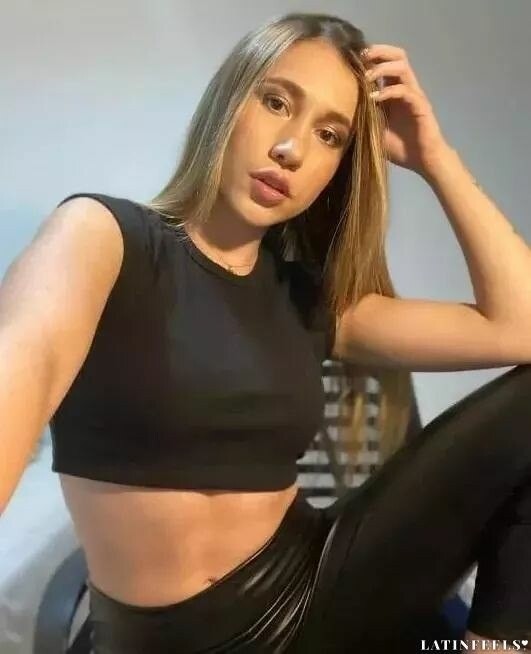 Fernanda Profile image 2