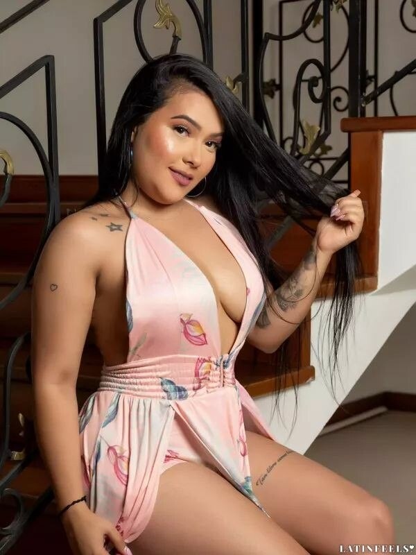 Denyse Profile image 2