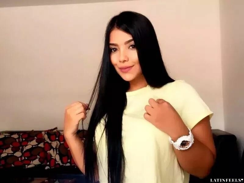 Valentina Profile image 1