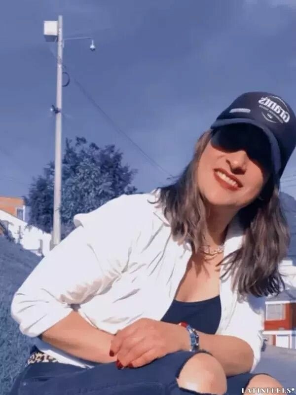 Milena Profile image 3