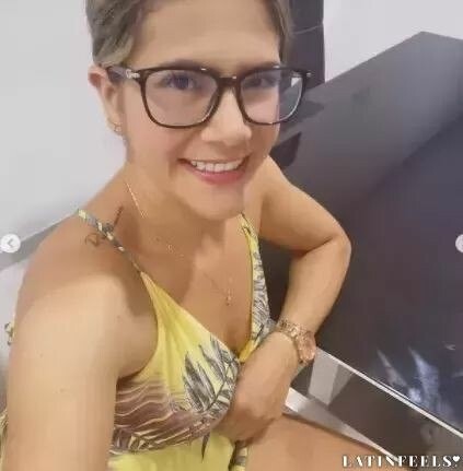 Paula Profile image 1