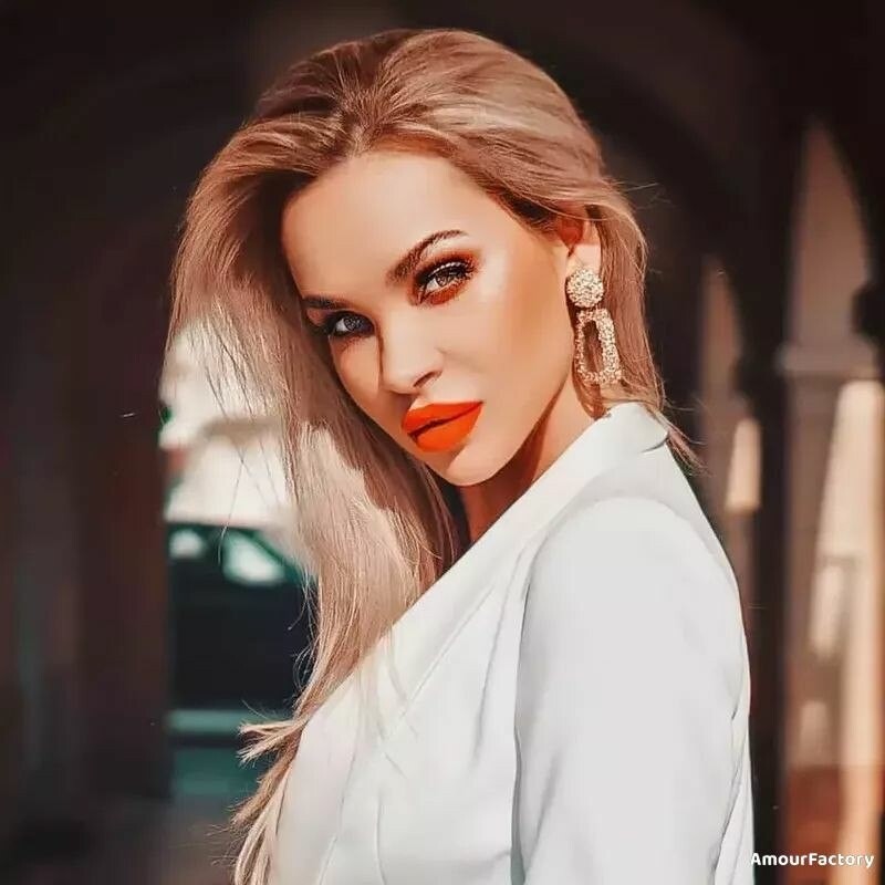 Tatiana Profile image 2