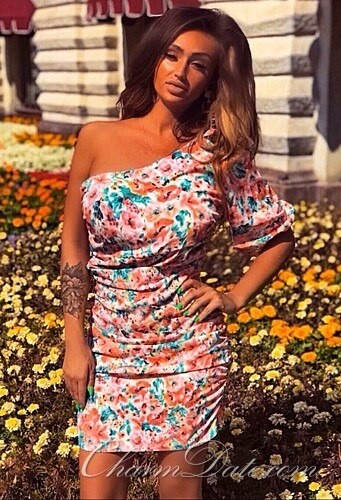 Anna Profile image 2