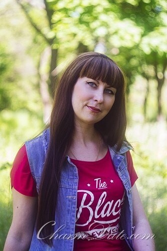 Samira Profile image 1