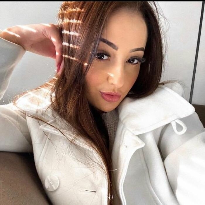 Chanel69xo Profile image 2