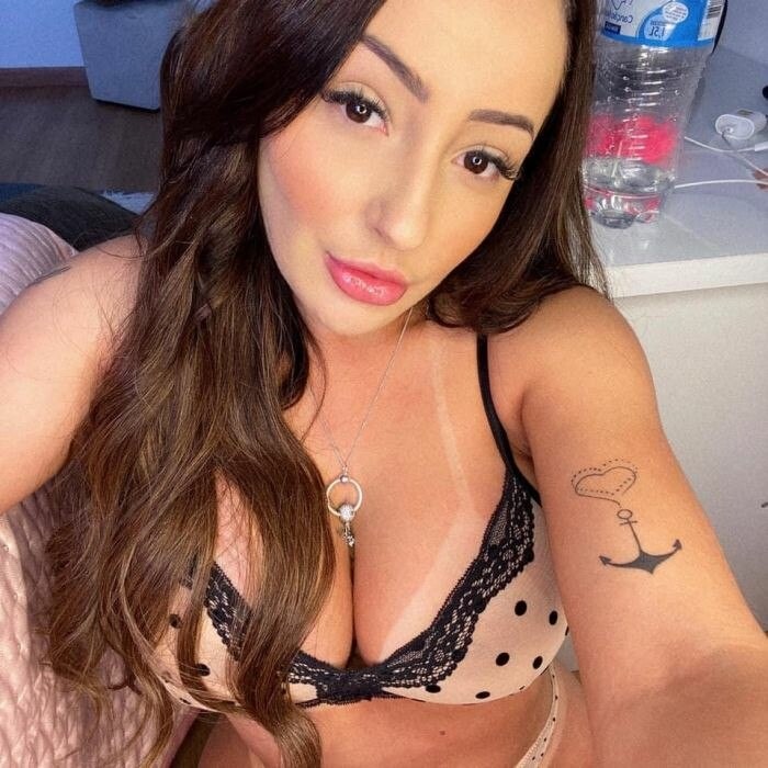 Chanel69xo Profile image 1