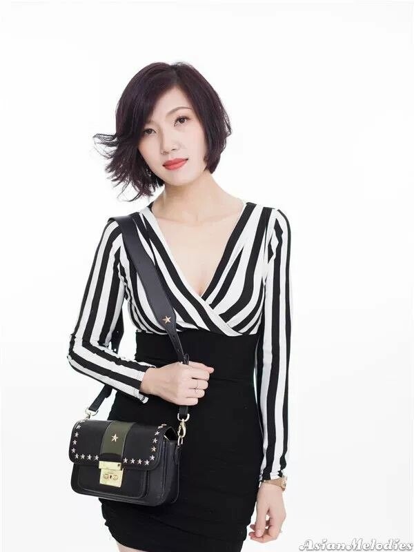 Jieying Profile image 4