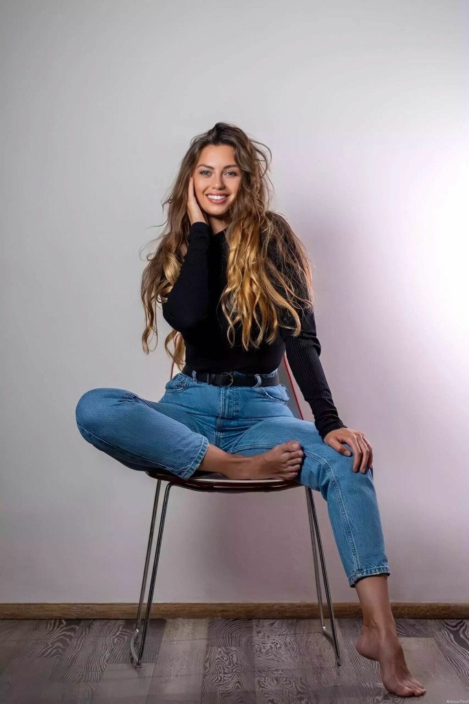 Carmen Profile image 4