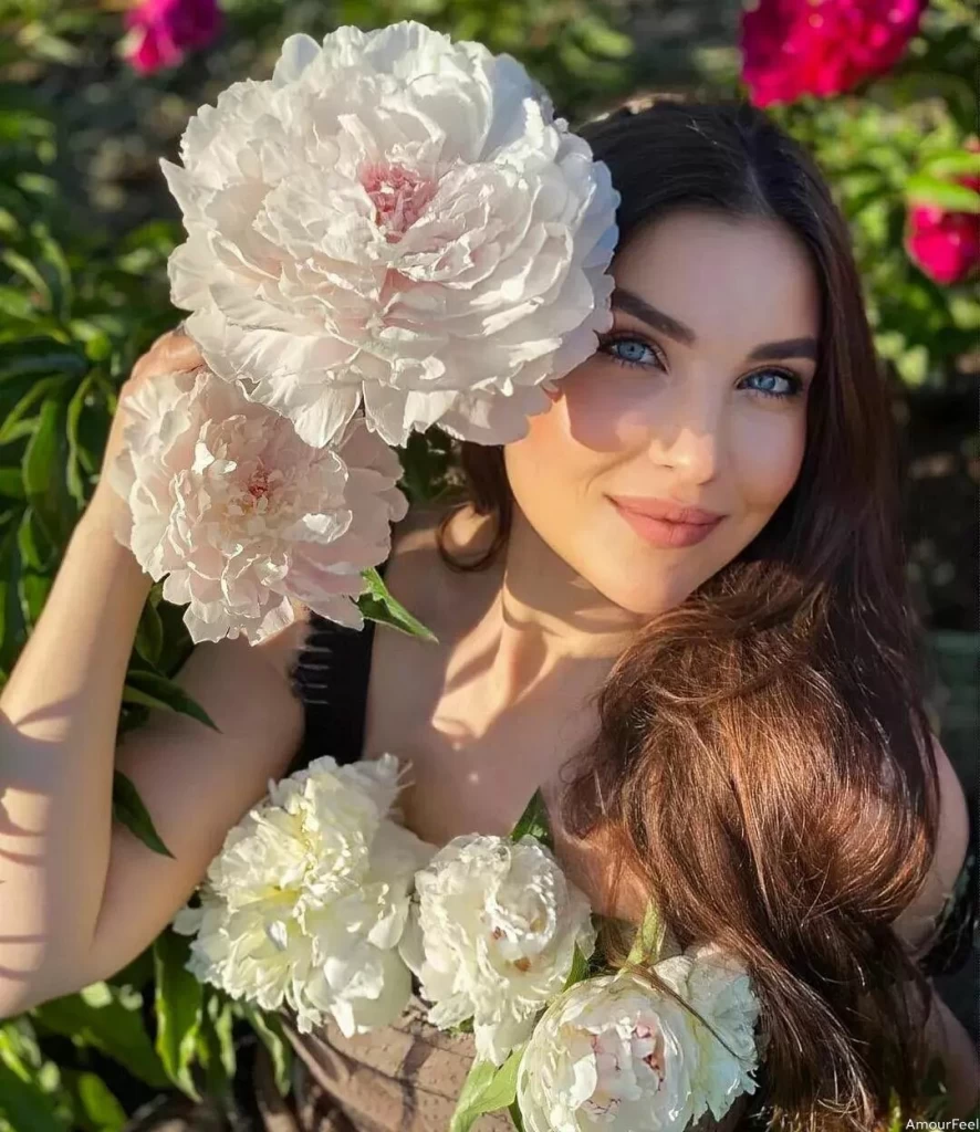 Anna Profile image 4