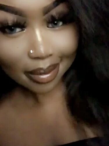 Caramella Profile image 1