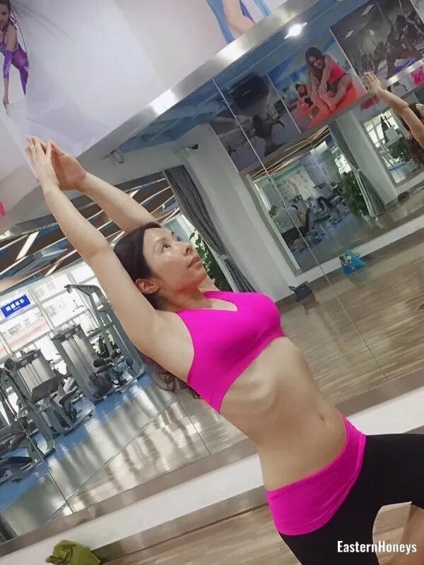 Xinyi Profile image 4