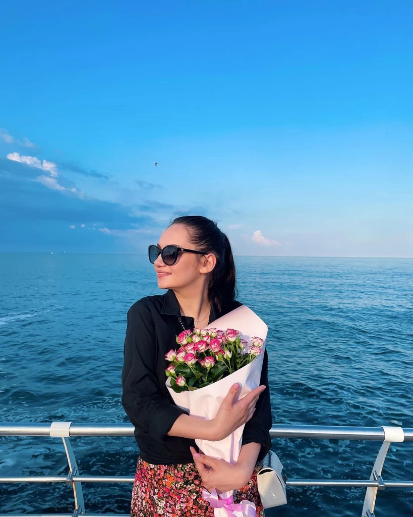 Anna Profile image 10