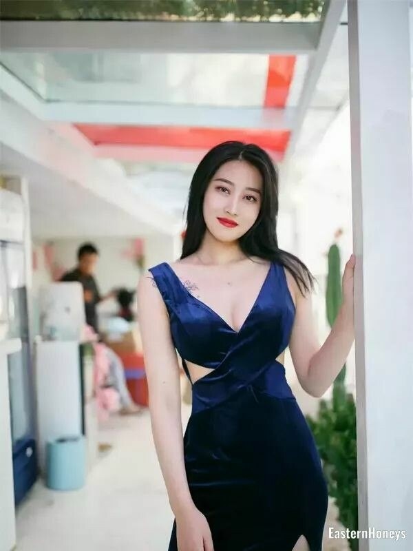 Zhangqian Profile image 1