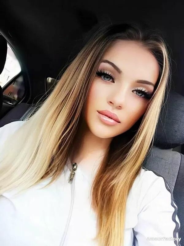 Anna Profile image 2