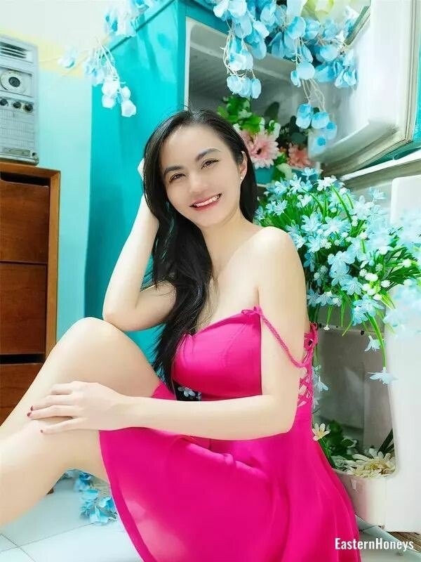 Hellen Profile image 1