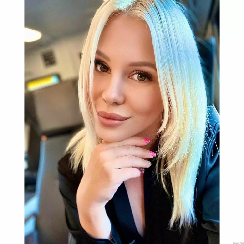 Valeriia Profile image 6