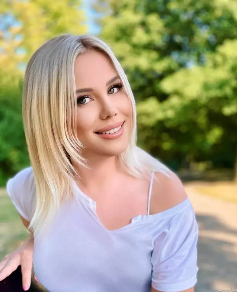 Valeriia Profile image 5